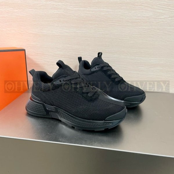 에르메스 히어로 스니커즈 누아