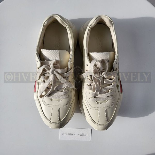 구찌 라이톤 띠로고