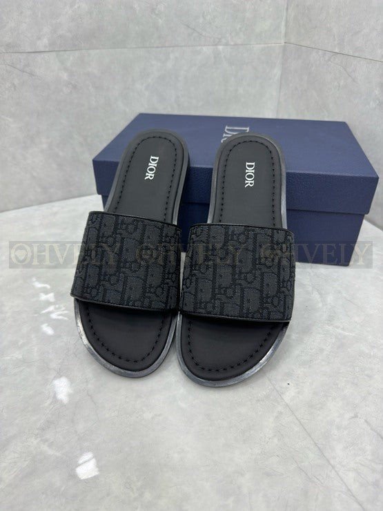 디올 오블리크 슬리퍼
