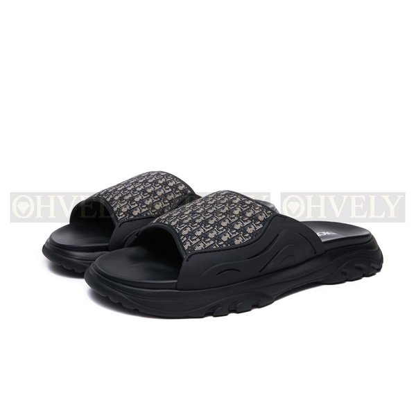 디올 H 타운 샌들