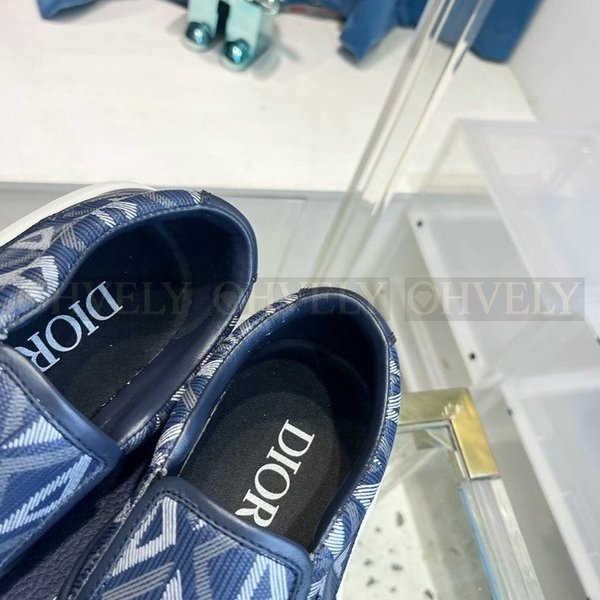 디올 B101 슬립 온 스니커즈 네이비 블루