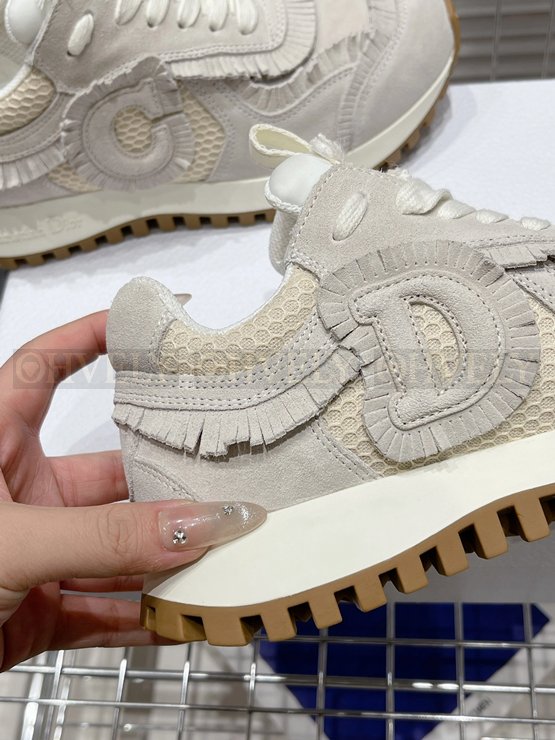 디올 C'est 에크루 스니커즈