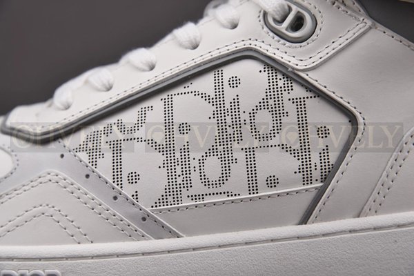 디올 B27 미드탑 스니커즈