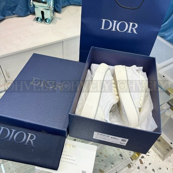 디올 B33 스니커즈