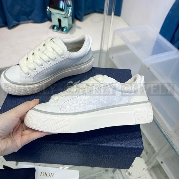 디올 B33 스니커즈