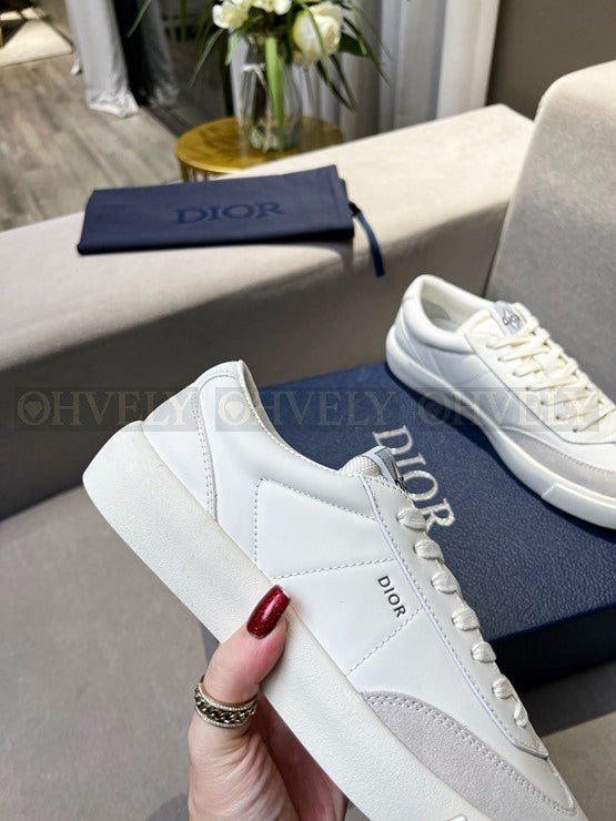 디올 B101 스니커즈