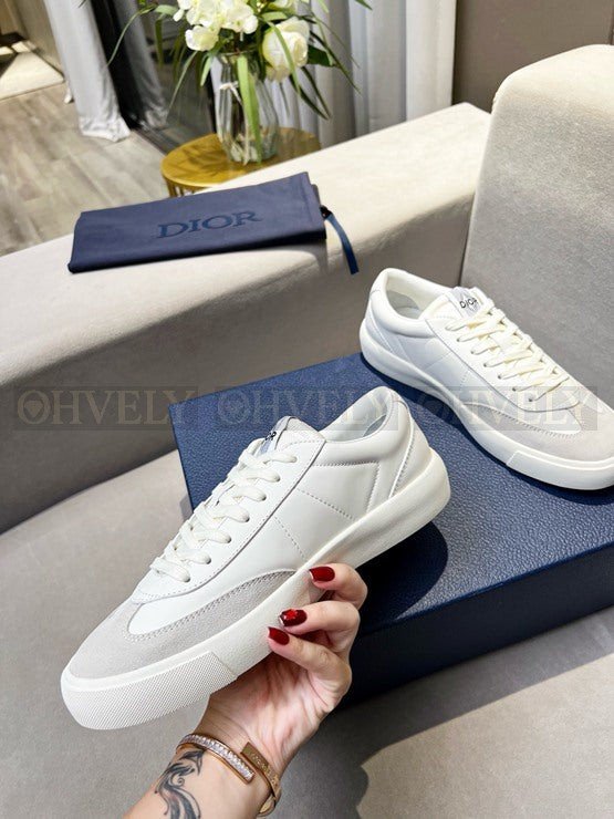 디올 B101 스니커즈