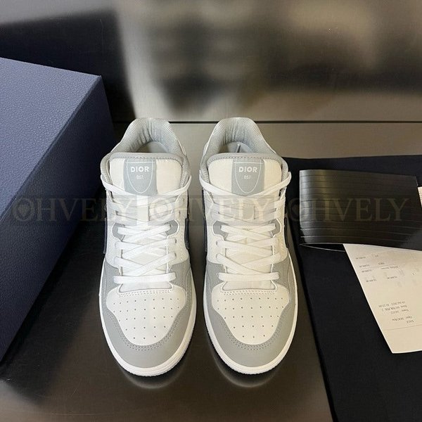 디올 B57 미드탑 스니커즈