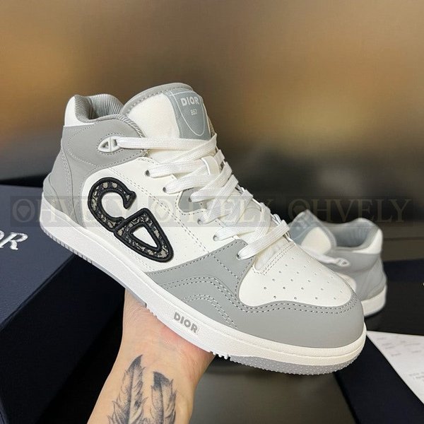 디올 B57 미드탑 스니커즈
