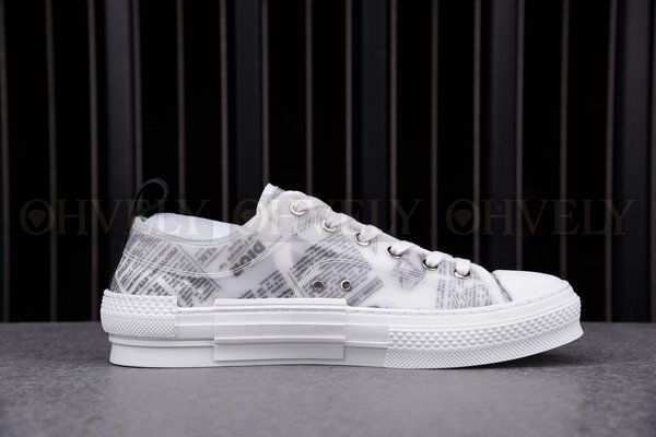 디올 x 다니엘 아샴 B23 로우탑 스니커즈 화이트 캔버스 뉴스프린트