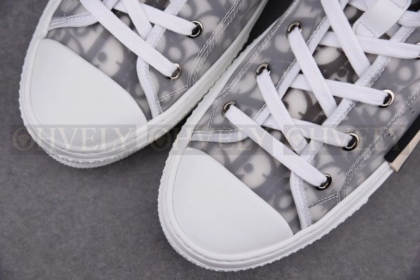 디올 B23 하이탑 스니커즈