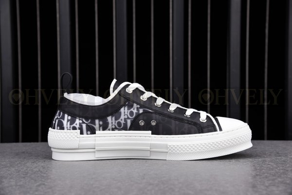 디올 B23 로우탑 스니커즈