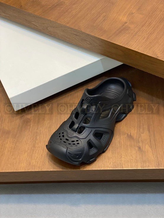 발렌시아가 HD 뮬 블랙