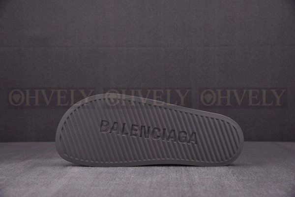 발렌시아가 챠콜 풀 슬라이드 샌들