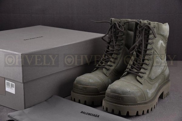 발렌시아가 컴뱃 스트라이크 20mm 부츠 카키