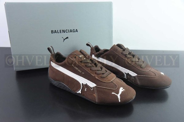 발렌시아가 x 푸마 스피드캣 스웨이드 브라운 화이트