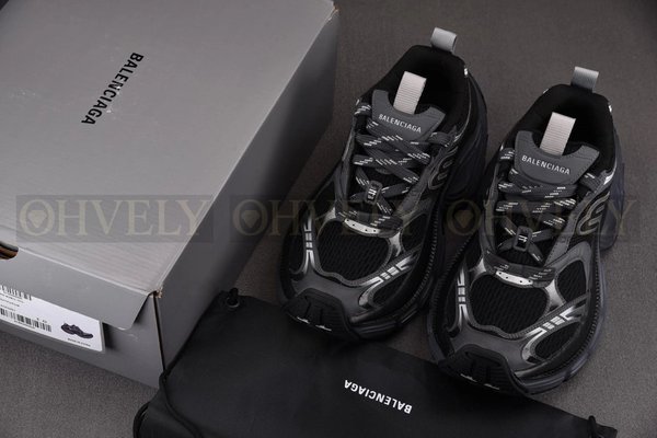 발렌시아가 6XL 스니커즈 블랙 그레이