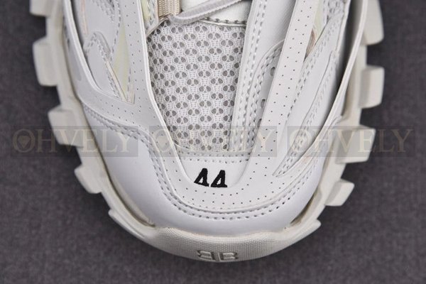 발렌시아가 트랙 리사이클드 솔 그레이 스니커즈