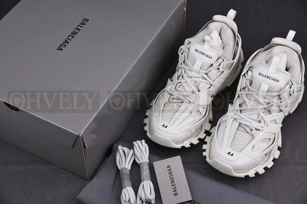 발렌시아가 트랙 리사이클드 솔 그레이 스니커즈