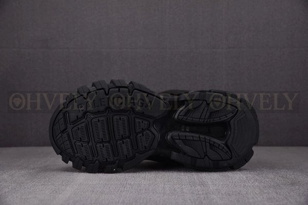 발렌시아가 트랙 블랙 스니커즈