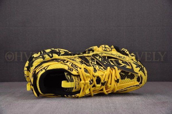 발렌시아가 트랙 그래피티 옐로우 스니커즈