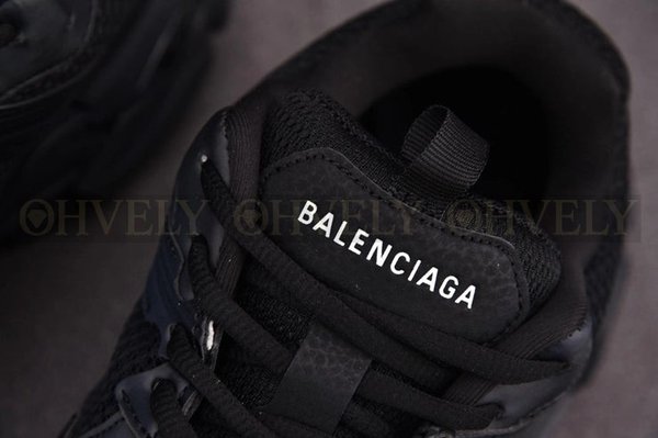 발렌시아가 트랙 3 블랙 스니커즈