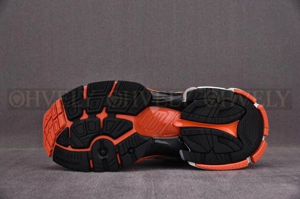 발렌시아가 러너 7 화이트 오렌지 블랙 스니커즈