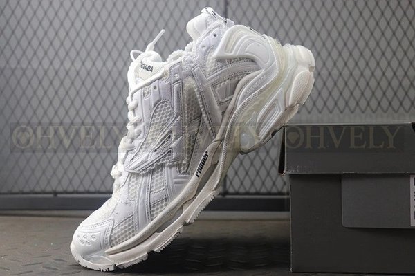 발렌시아가 러너 7 화이트 스니커즈