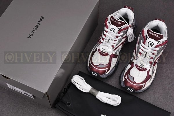 발렌시아가 러너 7 화이트 버건디 스니커즈