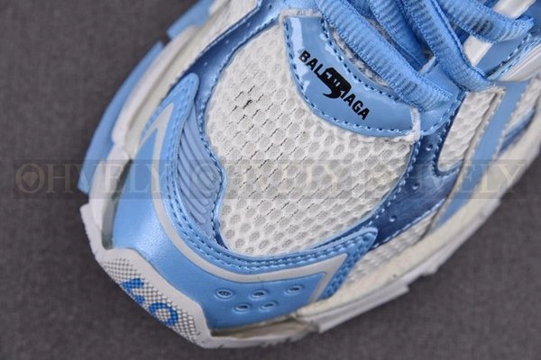 발렌시아가 러너 7 화이트 라이트 블루 스니커즈