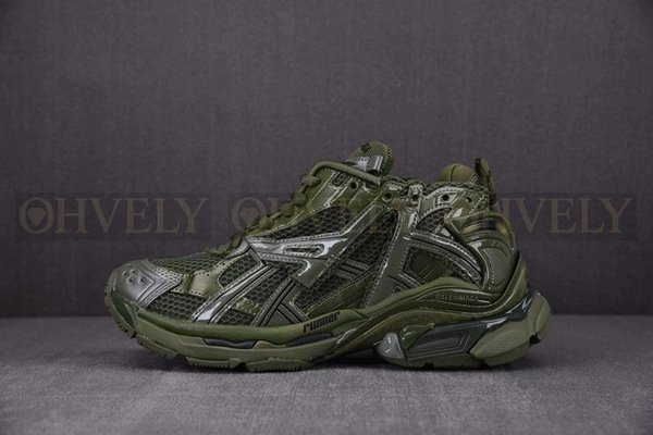 발렌시아가 러너 7 카키 스니커즈