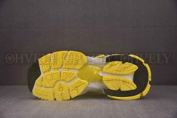 발렌시아가 러너 7 옐로우 스니커즈