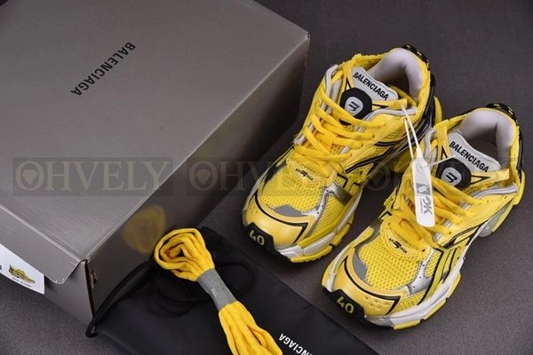 발렌시아가 러너 7 옐로우 스니커즈