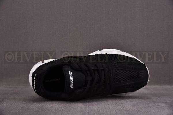 발렌시아가 팬텀 블랙 화이트 메시 스니커즈