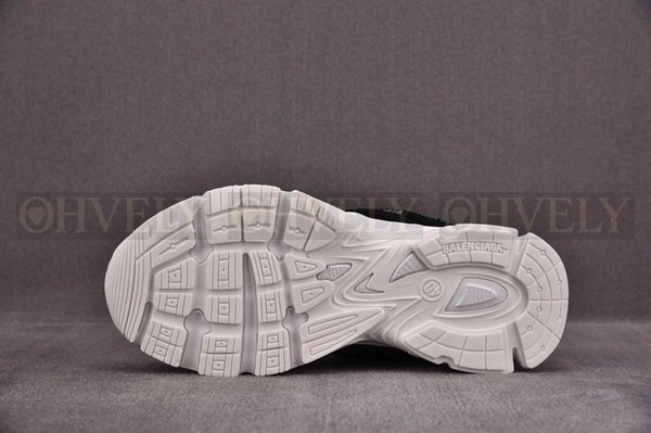 발렌시아가 팬텀 블랙 화이트 메시 스니커즈