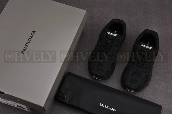 발렌시아가 팬텀 블랙 메시 스니커즈