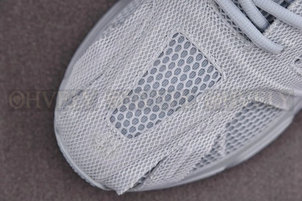 발렌시아가 팬텀 그레이 메시 스니커즈