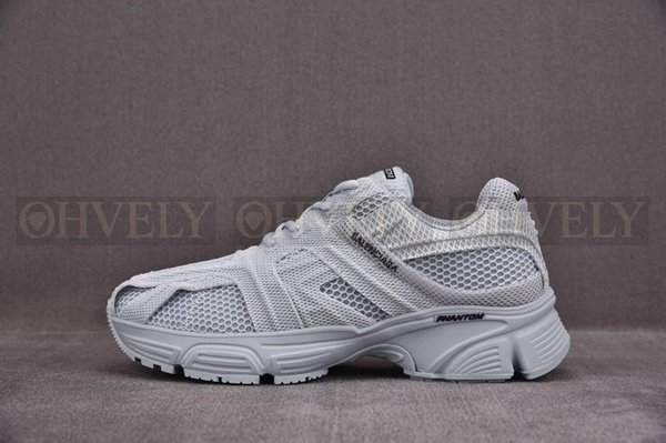 발렌시아가 팬텀 그레이 메시 스니커즈