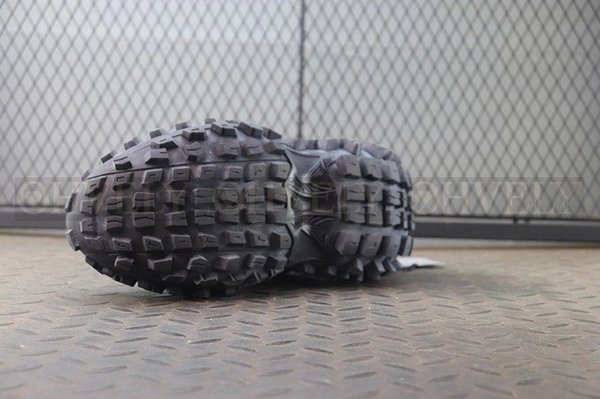 발렌시아가 바운서 블랙 메쉬 스니커즈