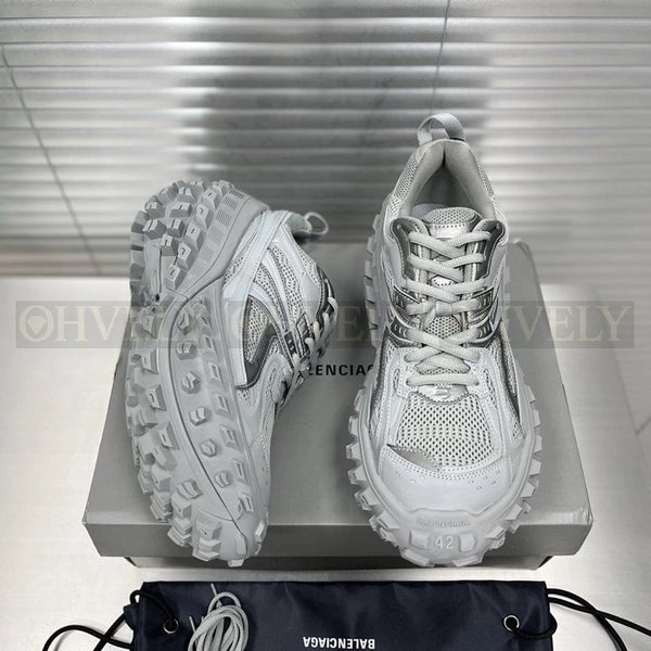 발렌시아가 바운서 그레이 메쉬 스니커즈