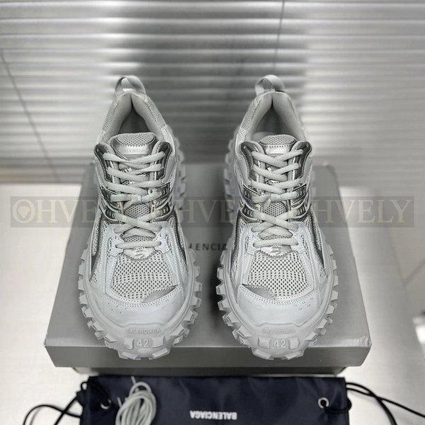발렌시아가 바운서 그레이 메쉬 스니커즈