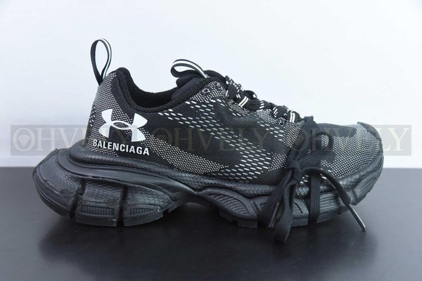 발렌시아가 X 언더아머 3XL 스니커즈 블랙