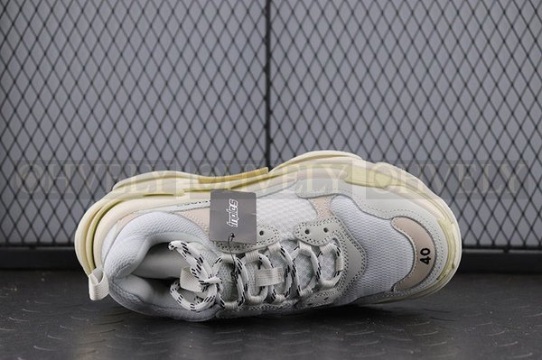 발렌시아가 트리플S - Cream