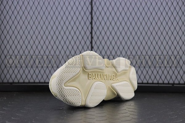 발렌시아가 트리플S - Cream