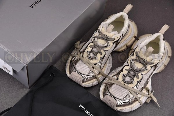 발렌시아가 3XL 카키 베이지 스니커즈