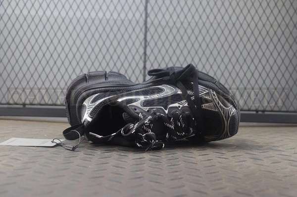 발렌시아가 3XL 블랙 화이트 스니커즈