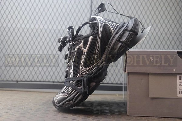 발렌시아가 3XL 블랙 화이트 스니커즈