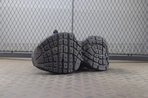 발렌시아가 3XL 블랙 화이트 스니커즈