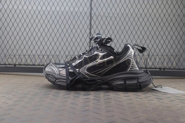 발렌시아가 3XL 블랙 화이트 스니커즈