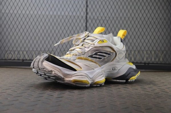 발렌시아가 카고 스니커즈